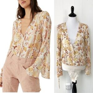 Free People Intimately Everything's Rosy Bodysuit In Tea Combo SZ XS Bell Sleeve